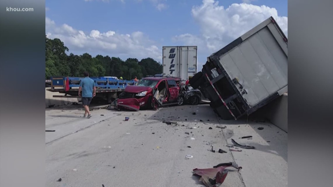 Six people injured in 8vehicle crash in New Waverly I45 SB shut