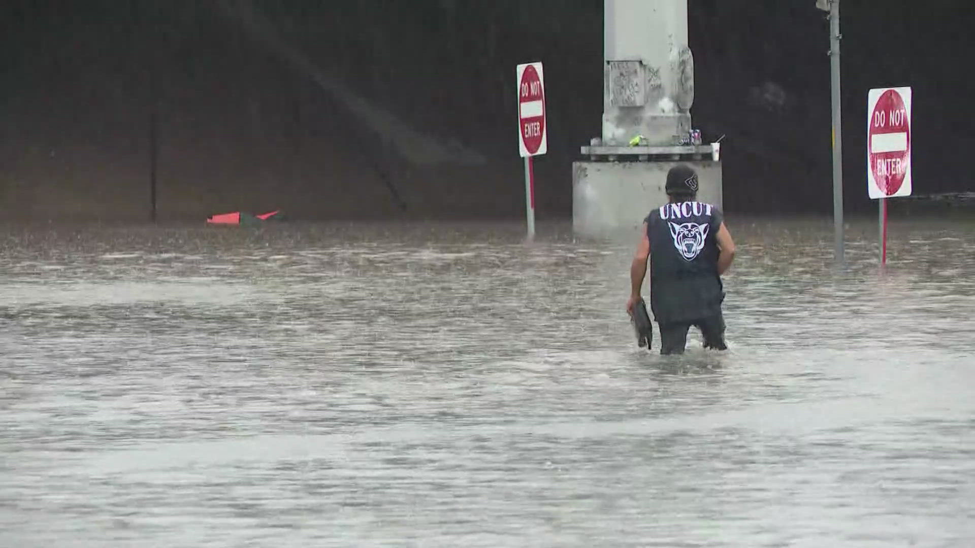 KHOU 11 Team Coverage: Heavy rain floods streets, disrupts World Cup ...