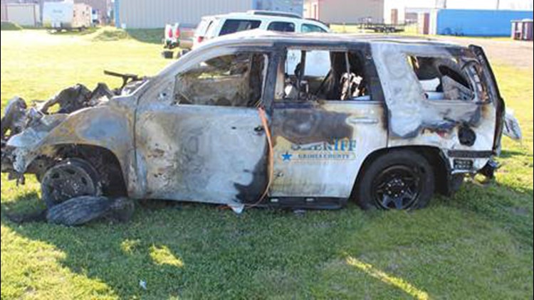 Grimes County Sheriff S Deputy Escapes Fiery Vehicle After Car Flips During Chase Khou Com