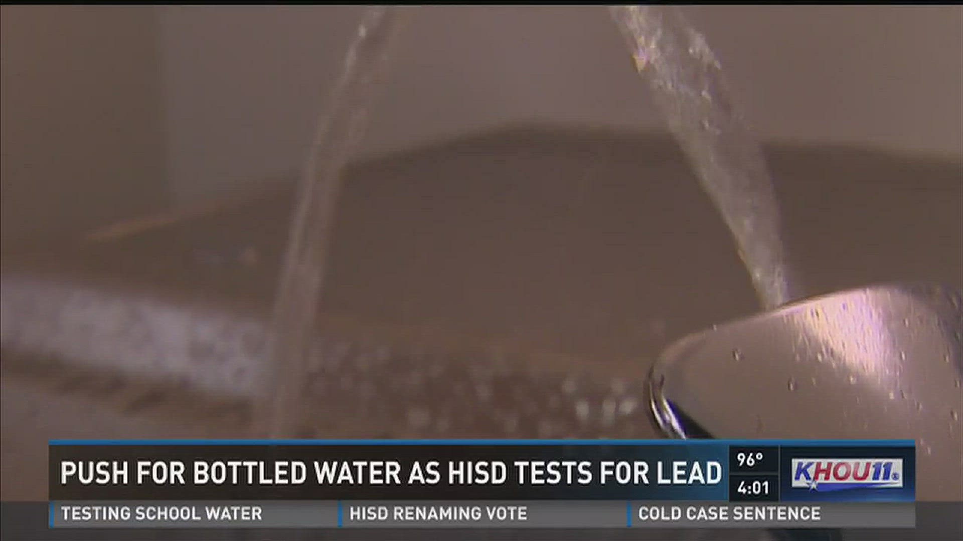 Parents push for bottled water as HISD tests for lead