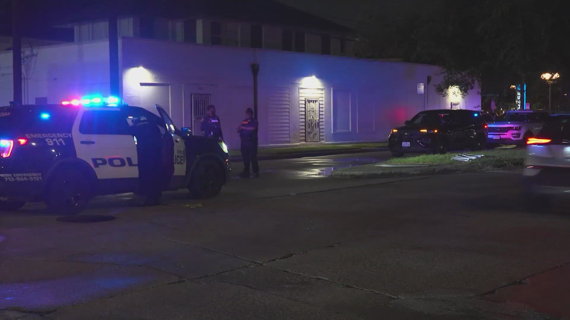HPD: Woman hit, killed by car on Richmond Ave. in Montrose area | khou.com