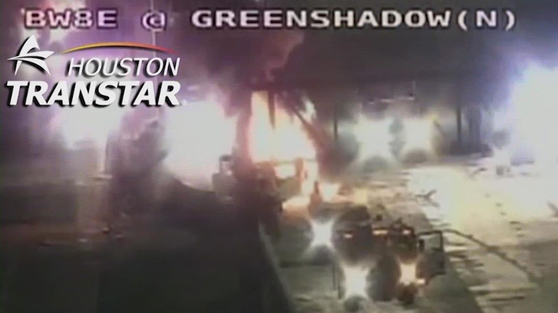 Breaking East Beltway 8 shut down heading north after fiery