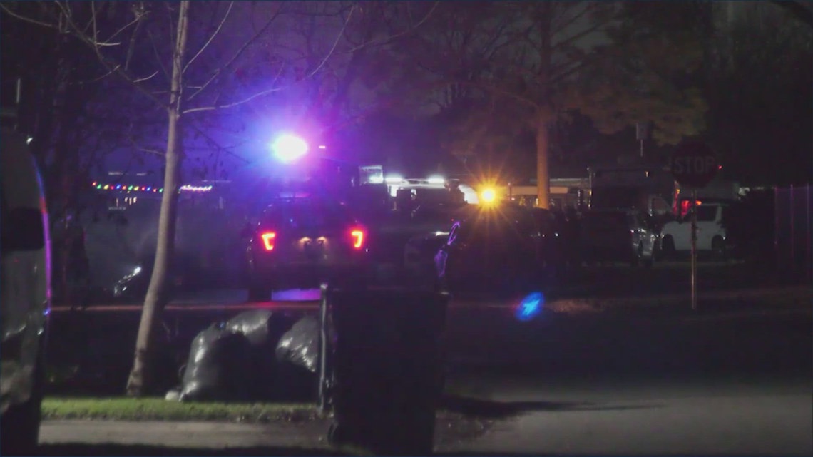 SWAT teams take barricaded man into custody after standoff at north ...