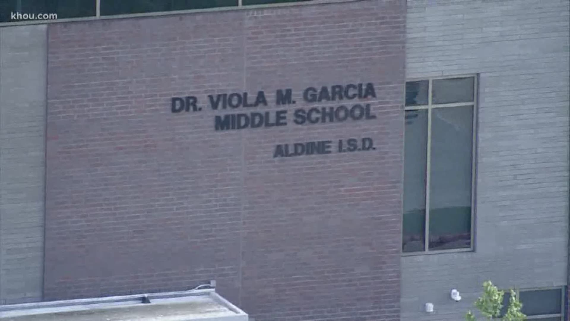 An Aldine ISD middle school student has died after collapsing in the school gym Thursday afternoon.