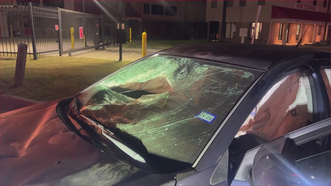 DPS investigating deadly crash on Sawdust Road in The Woodlands | khou.com