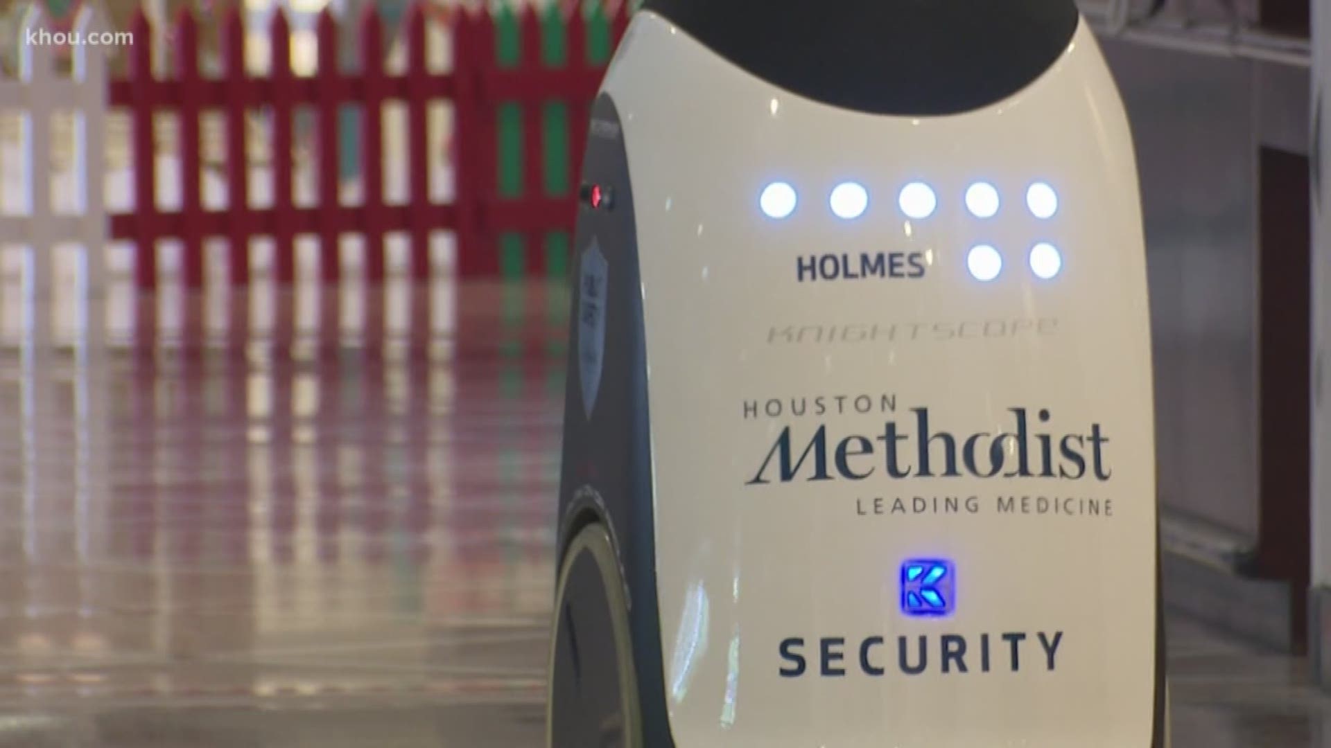 It?s security of the future at Houston Methodist Hospital. Meet roaming robots, Holmes and Watson. They may look or sound nothing like the famous fictional detective and his ever devoted friend, but Holmes and Watson do solve crimes.