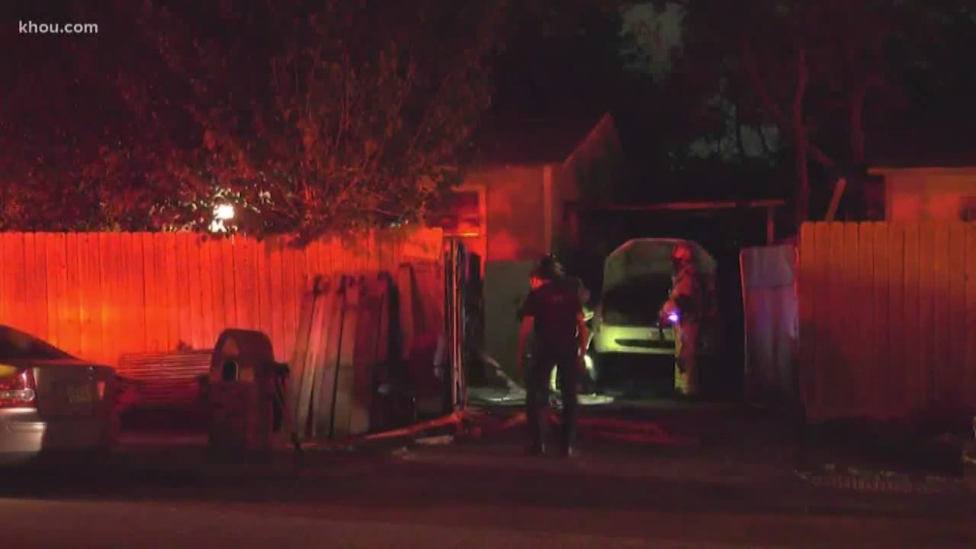 Man dies, woman critical after being pulled from burning home | khou.com