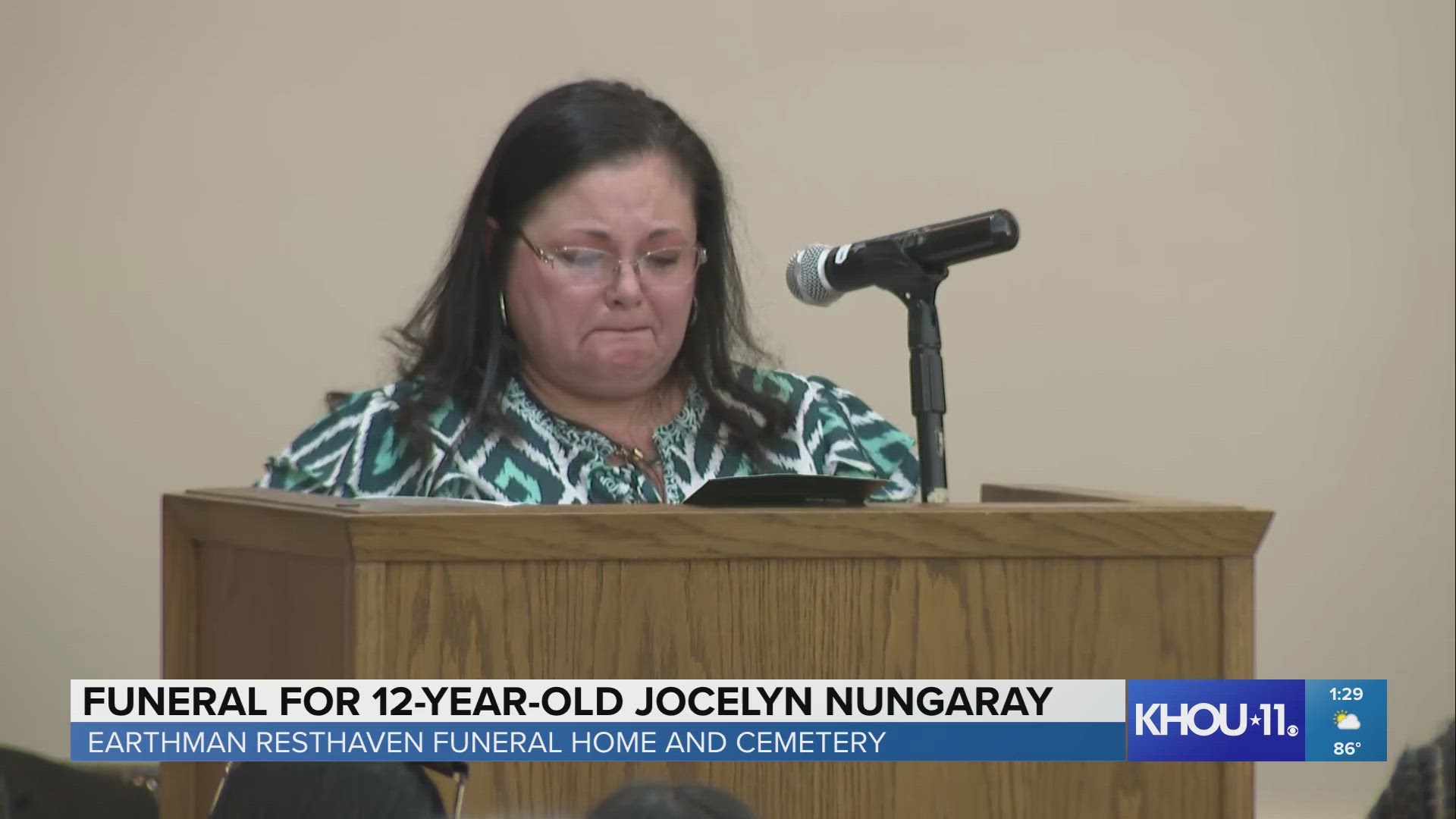 Jocelyn Nungaray's aunt spoke at the 12-year-old girl's funeral, sharing fond memories.