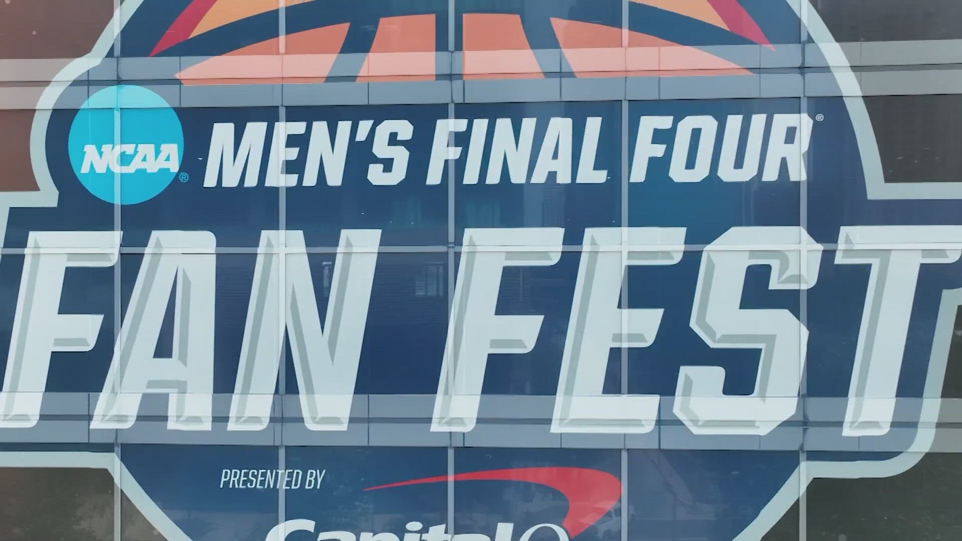 KHOU 11 investigative reporter Jeremy Rogalski breaks down the numbers on what it takes to pull off the Final Four.