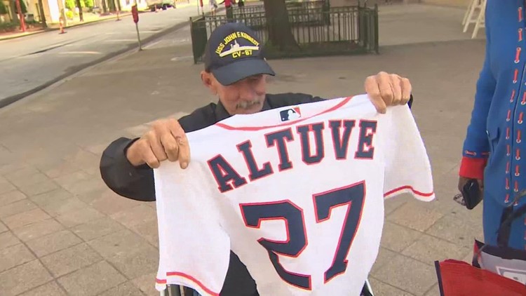 Given less than a year to live, Astros give veteran who spent 15 years homeless in Houston a day to remember