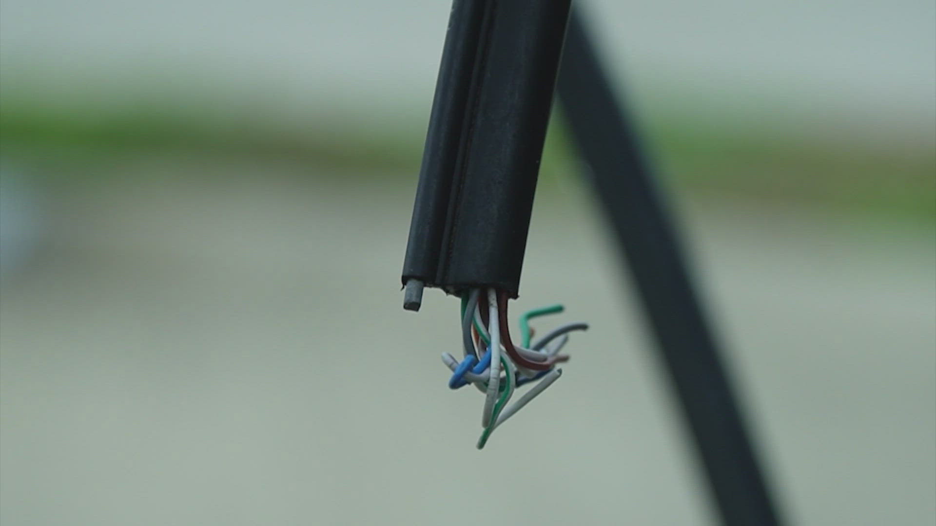 AT&T works with Houston police to combat copper thefts | khou.com