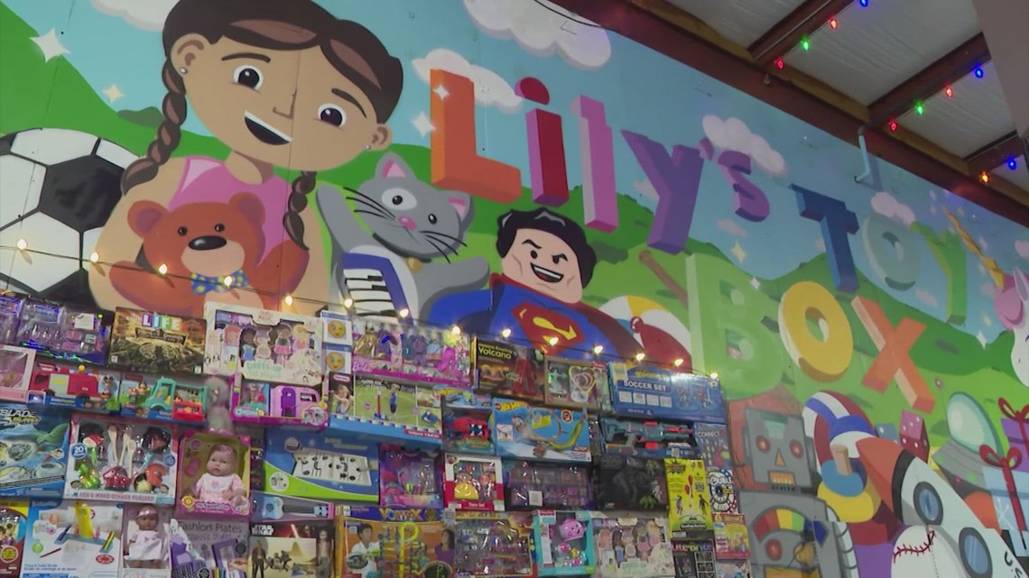 Inspired by Hurricane Harvey, Houston teen's nonprofit has delivered 105,000 toys