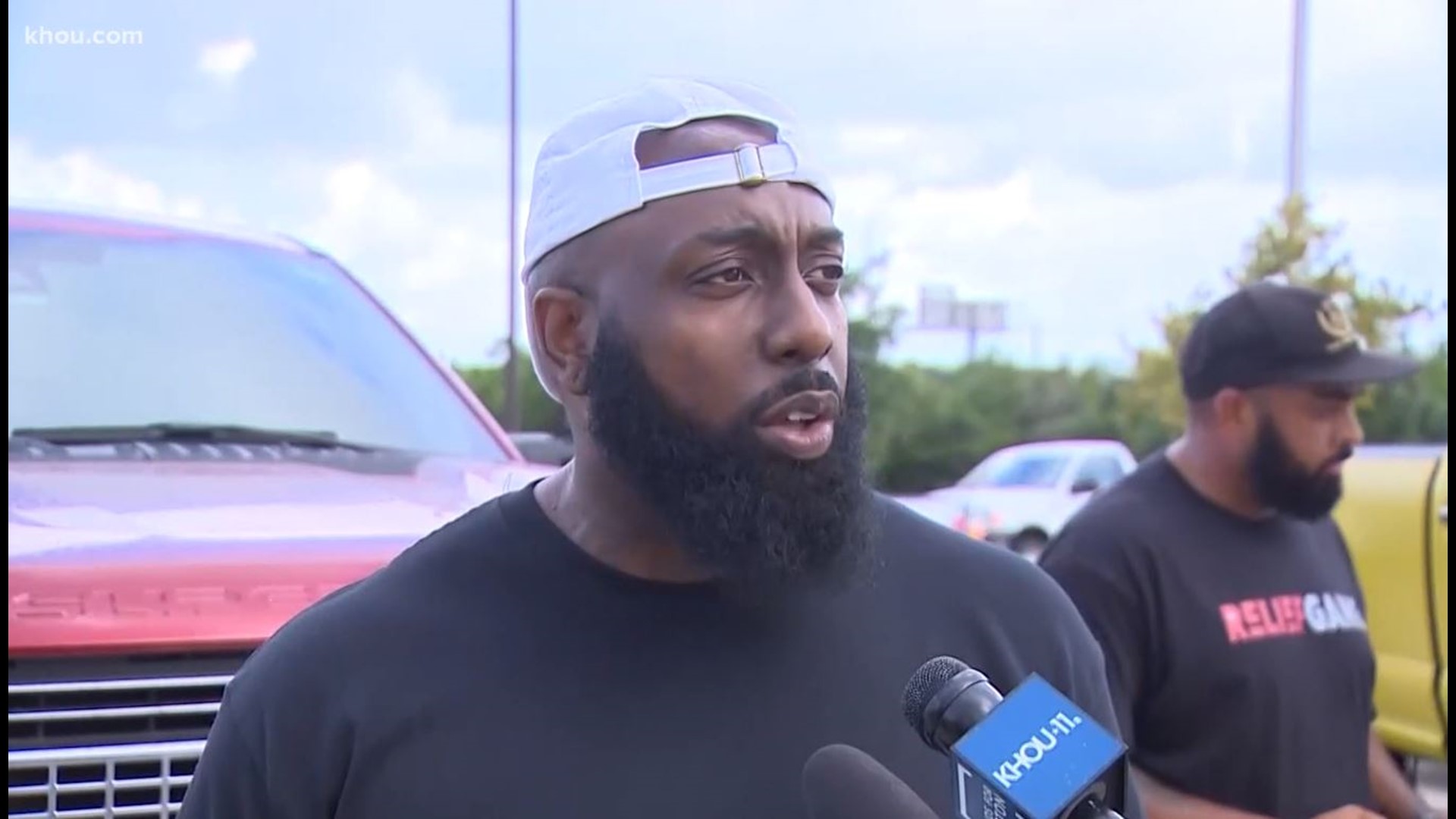 Houston rapper Trae the Truth and volunteers are heading to Louisiana to help with Hurricane Laura recovery.
