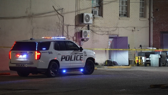 F 35 Rear Shot Man airlifted after shooting behind Baytown bar; suspect remains at ...