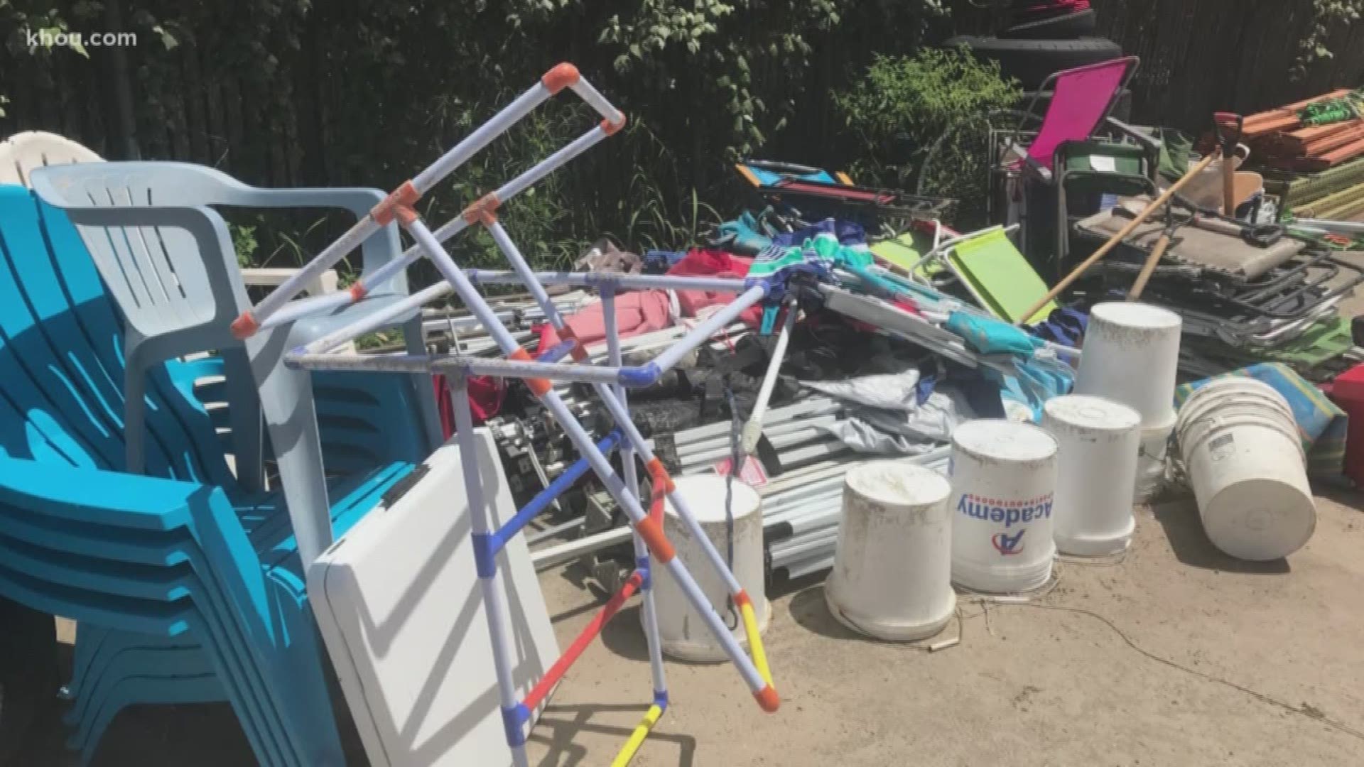 A new ordinance allows cleaning crews to seize and recycle any tent, canopy, cooler or chair left in the sand of Galveston beaches.