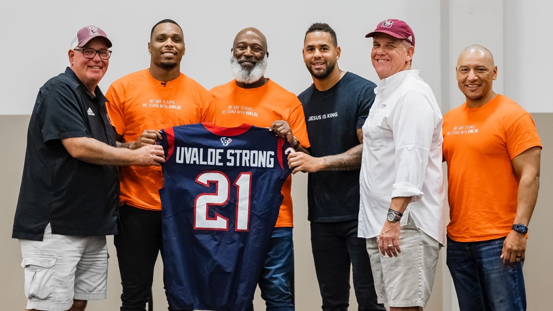 Texans surprise Uvalde High School football team with new uniforms 