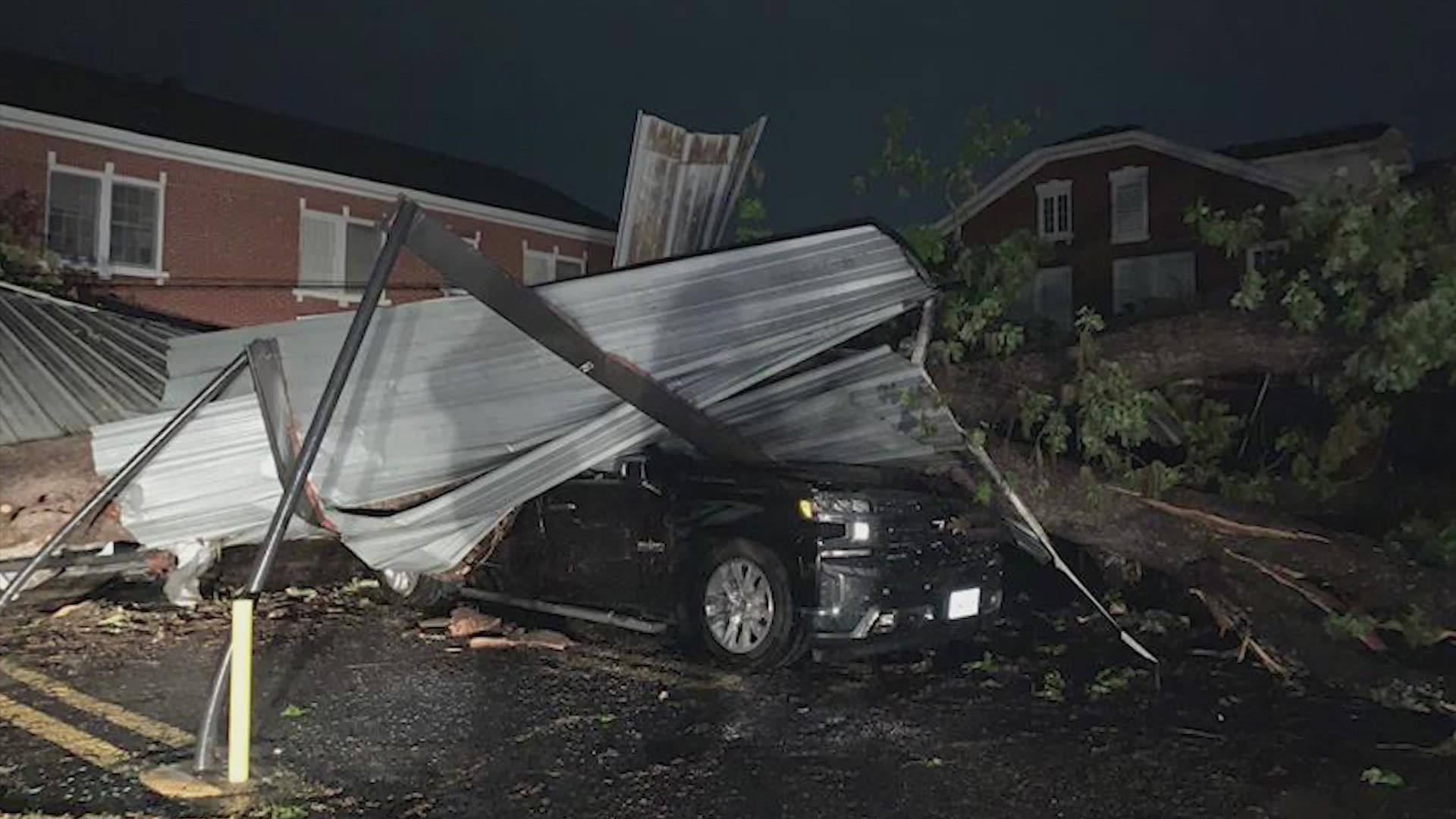Possible tornado causes extensive damage in Tyler, Texas