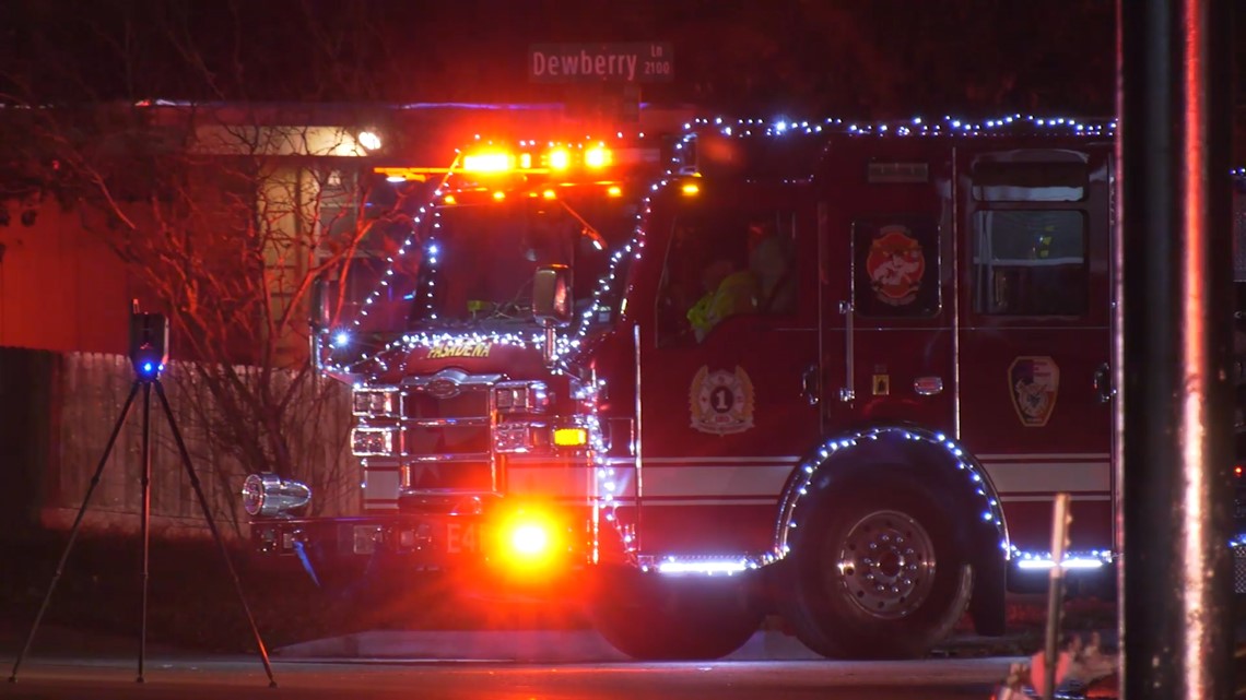 Petugas pemadam kebakaran Pasadena ditabrak mobil selama Proyek Santa: pejabat