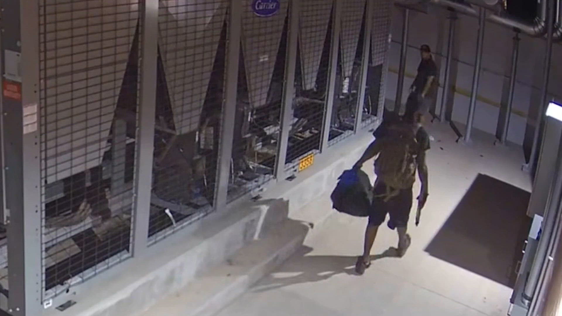 Seeking Examples Video shows copper theft at Pasadena ISD’s Jessup Elementary; police ...