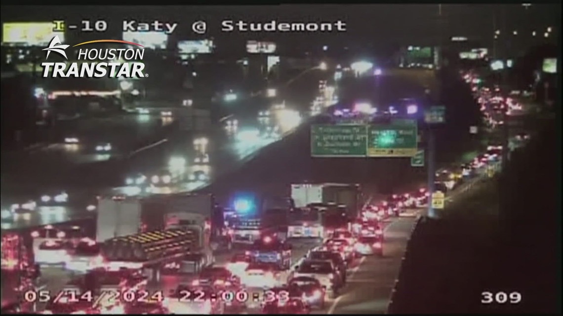 1 dead in crash involving motorcycle, 18-wheeler on Katy Freeway ...