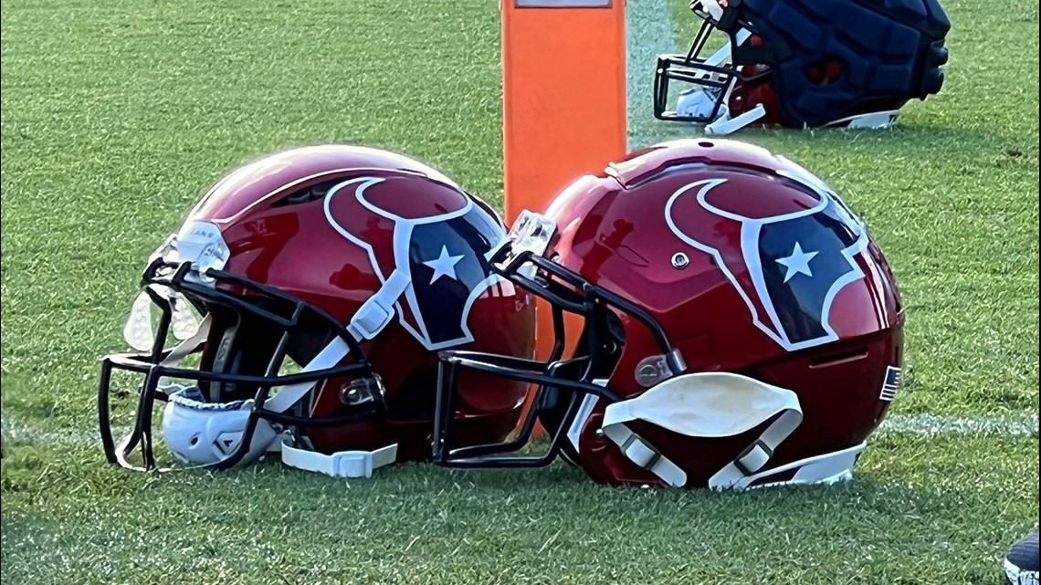 Houston Texans unveil alternate red helmet for first time