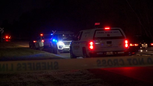 HPD: Man found shot to death outside Pyburn Elementary School | khou.com