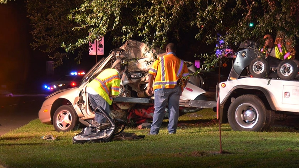 Chase ends in crash on N. Fry Road early Wednesday | khou.com