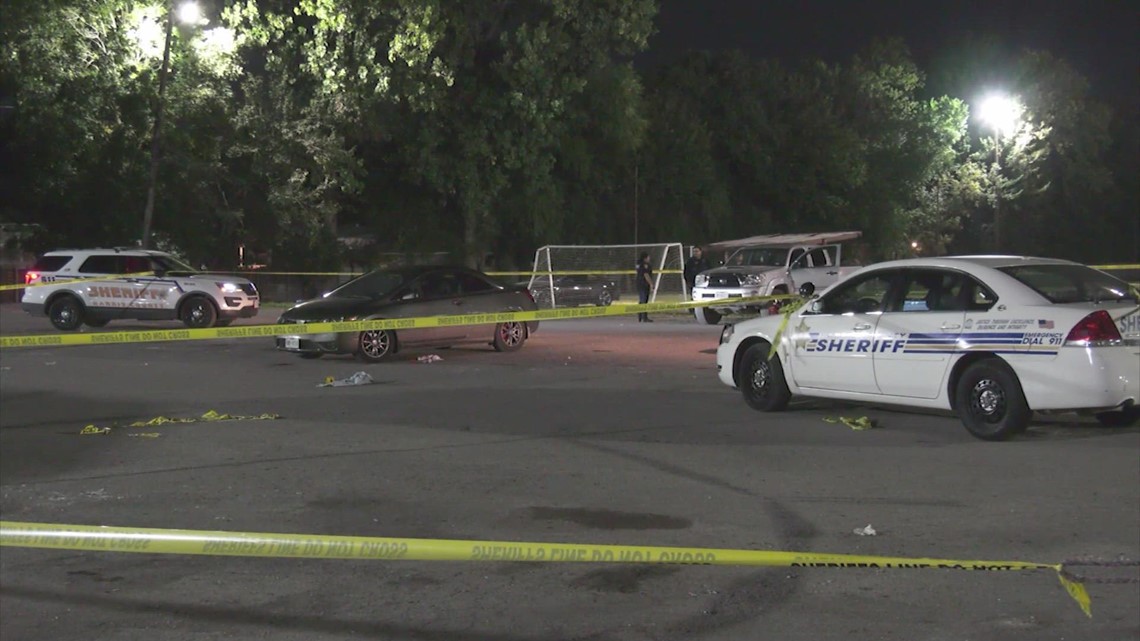 DJ shoots man after fight outside of bar in north Harris County ...