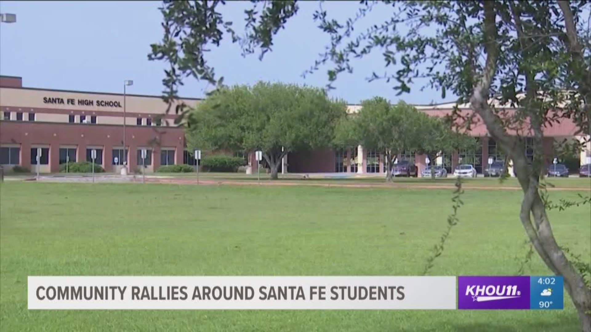 It was an emotional morning, as Santa Fe High School students went back to school early Monday. A steady stream of cars could be seen, as parents dropped off their kids.