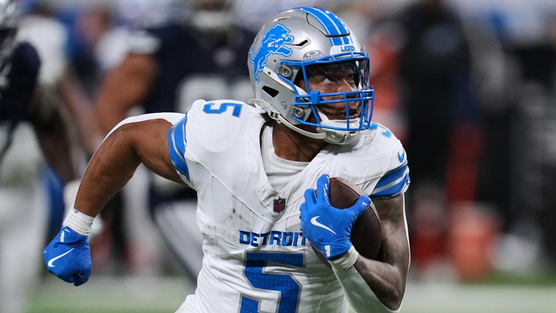 Texans make another major move in busy day of roster changes