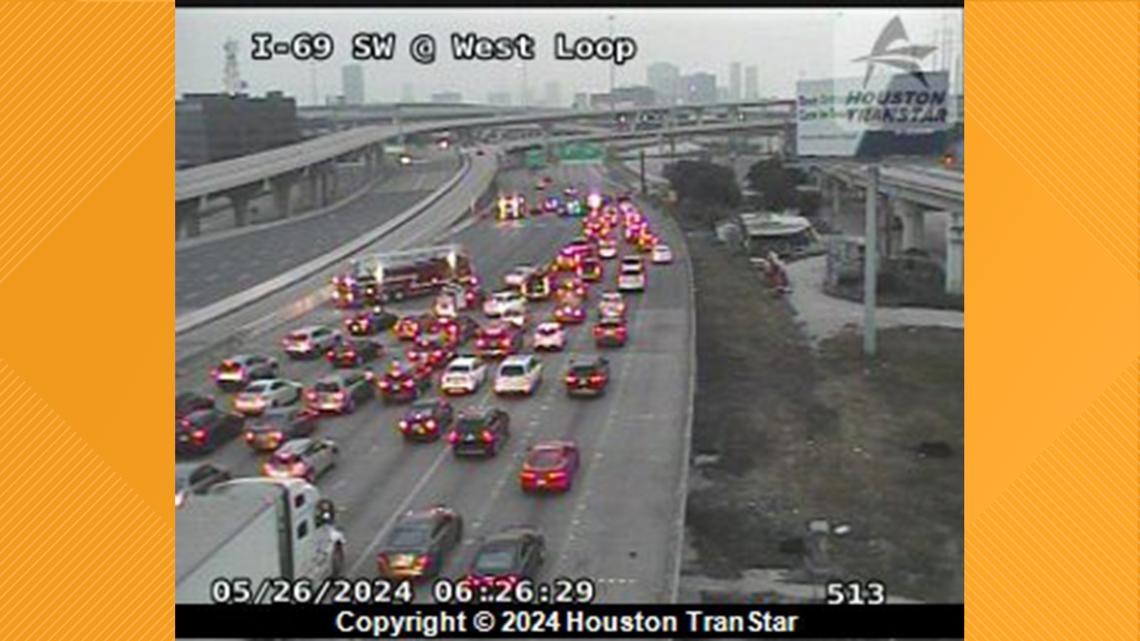 Houston traffic: Crash shuts down I-69 at West Loop - Vimarsana News