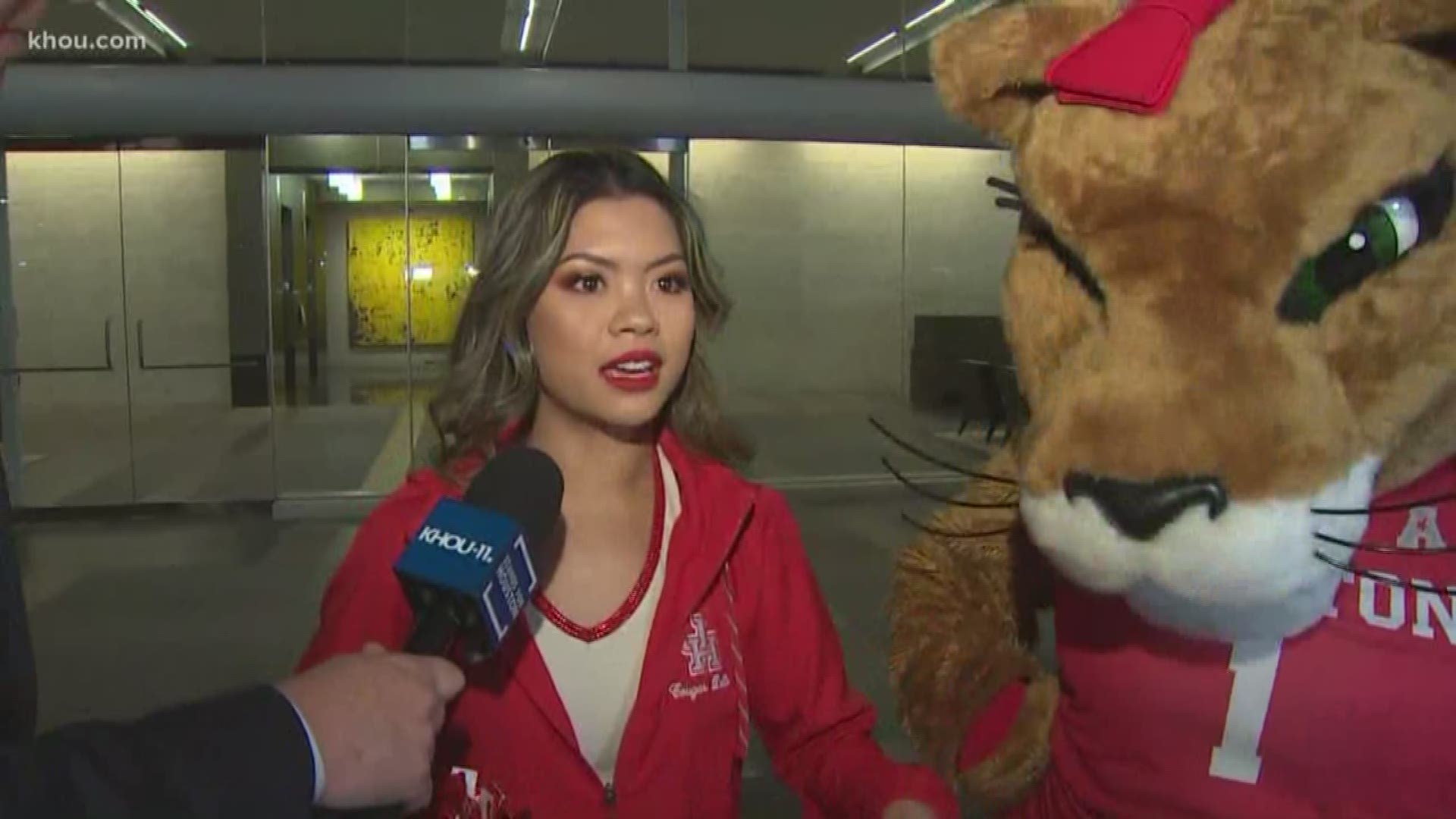 Spring break is over but March Madness is just getting started. Can you say go Coogs? UH is headed to the Big Dance and probably no one is more excited that the University of Houston Cougar Dolls Dance Team. They joined #HTownRush this morning.