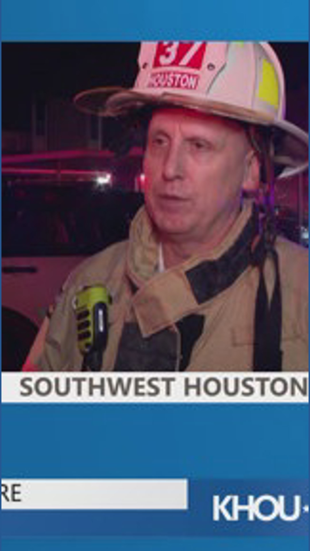 Two-alarm fire rips through multiple buildings at SW Houston apartment ...