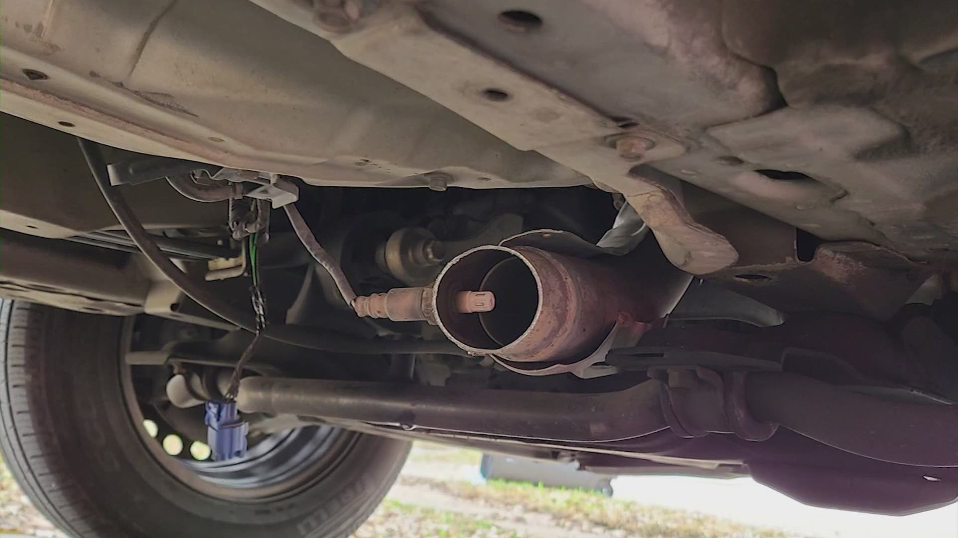 How to stop or deter catalytic converter theft: tips from police 