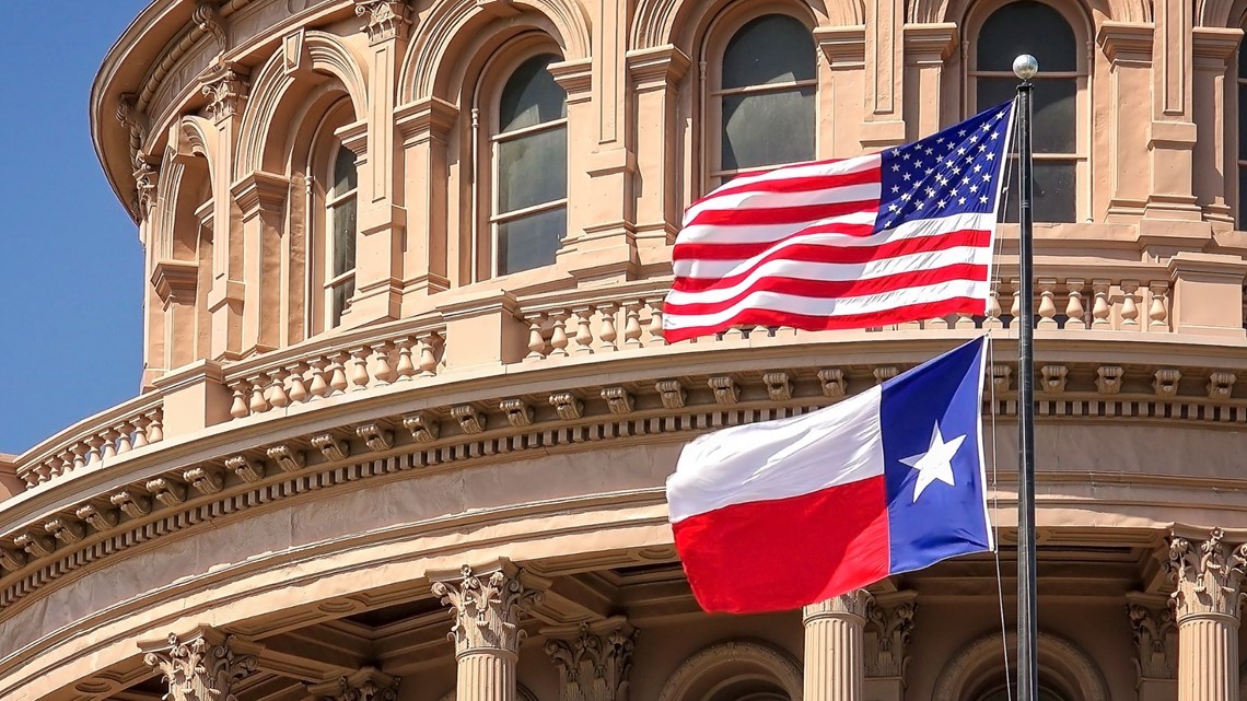 Senat Texas meloloskan RUU yang membuat sekolah menampilkan Sepuluh Perintah