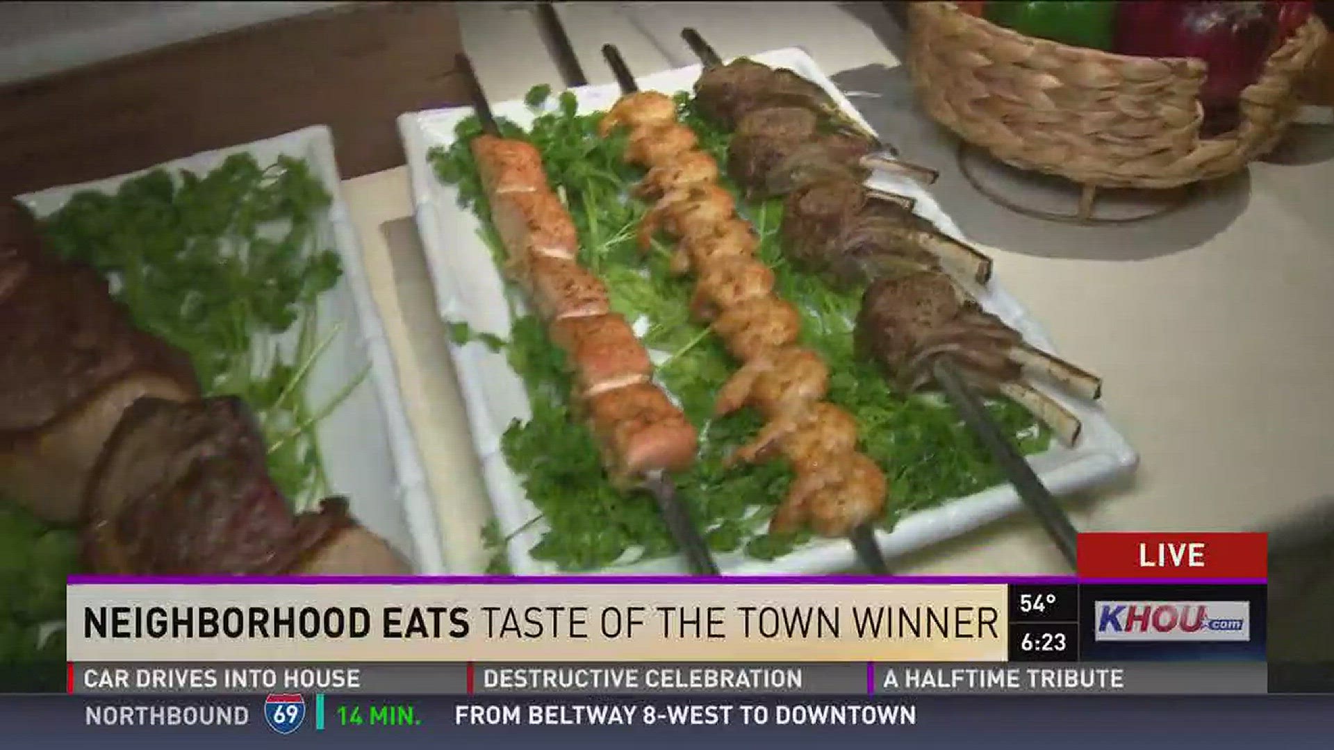 A few weeks ago in our Neighborhood Eats segment, we told you about the annual Taste of the Town in The Woodlands. it's a foodie's paradise, and a tough competition! Monday morning Sherry Williams was live with the winner.