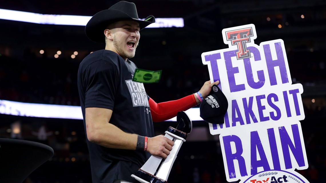 Texas Bowl: Texas Tech mengalahkan Ole Miss, 42-25, di Stadion NRG