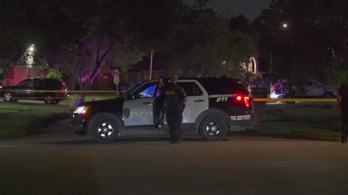Penembakan mematikan terekam dalam video di Houston timur