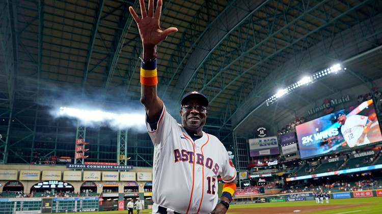 Dusty Baker wins 2,000th game as MLB manager as Astros top Mariners