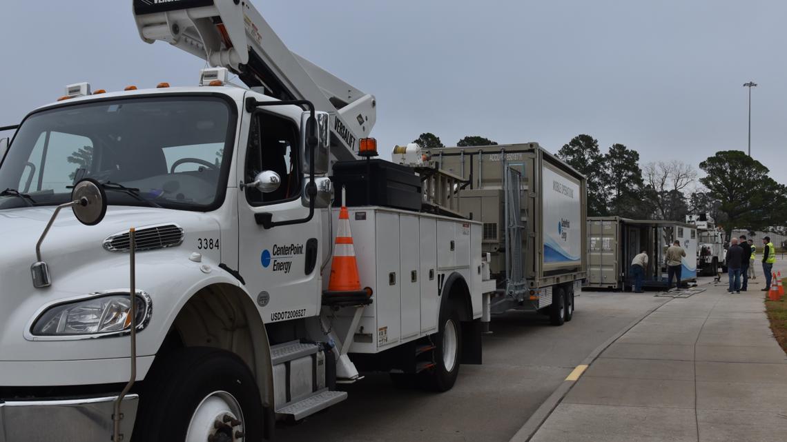 CenterPoint Energy releases 500 workers to help other states as Houston area weathers winter storm
