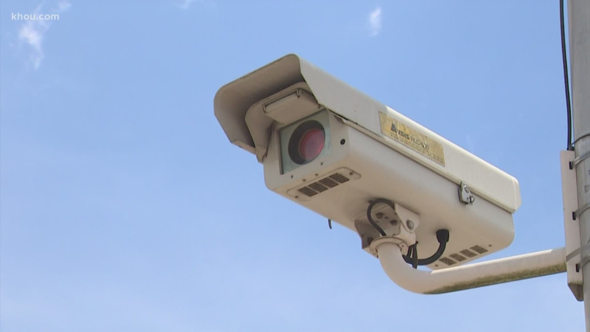 What's going on with the red light cameras in Humble?