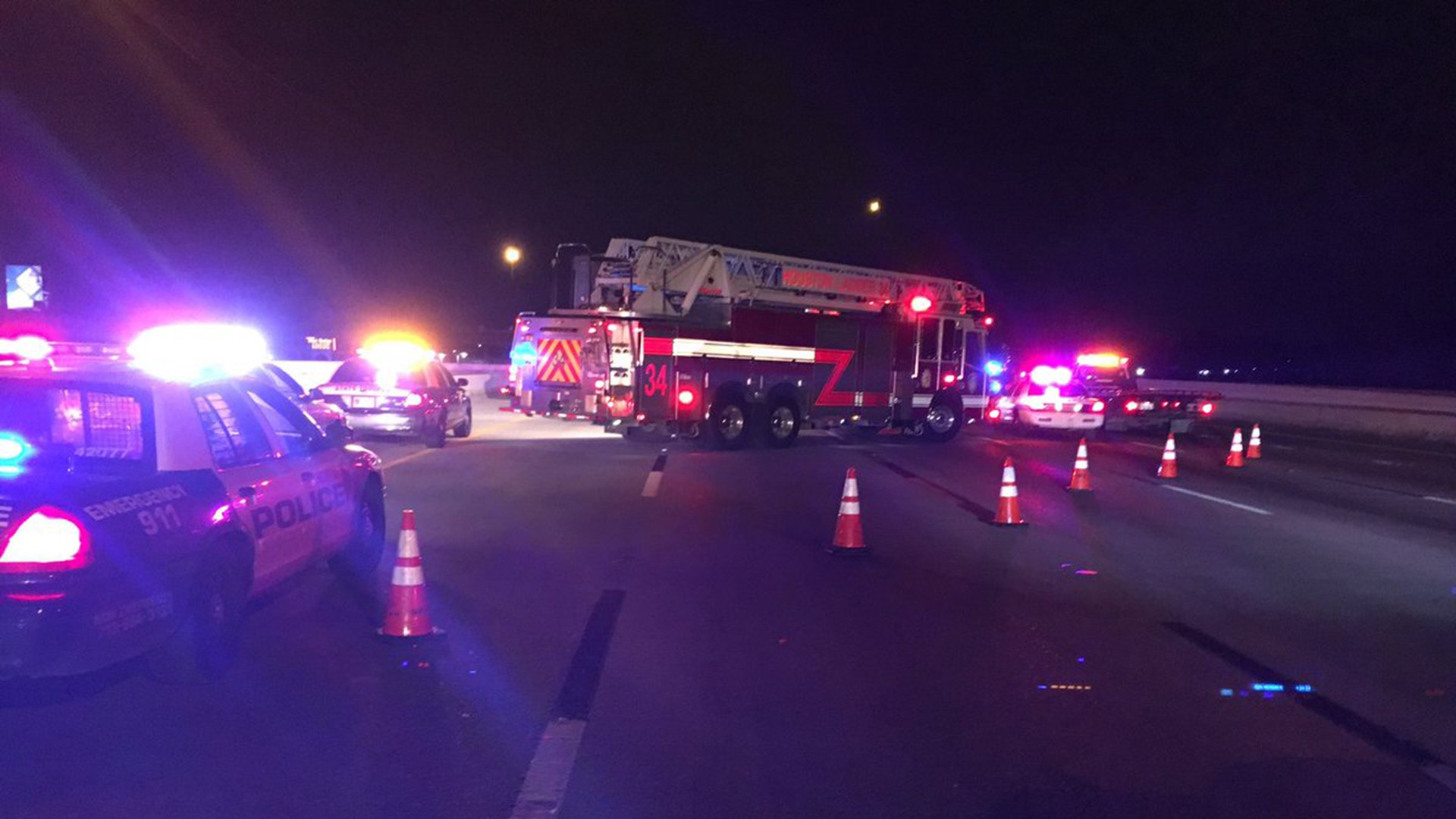 Motorcyclist dies in crash on Eastex Freeway overnight | khou.com