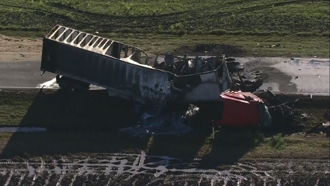 Fort Bend County deadly wreck: Three killed in collision | khou.com