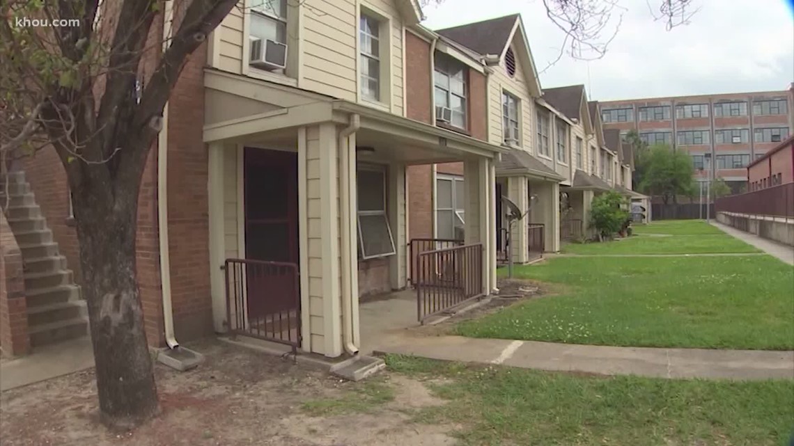 Undocumented immigrants behind on their rent are selfevicting across