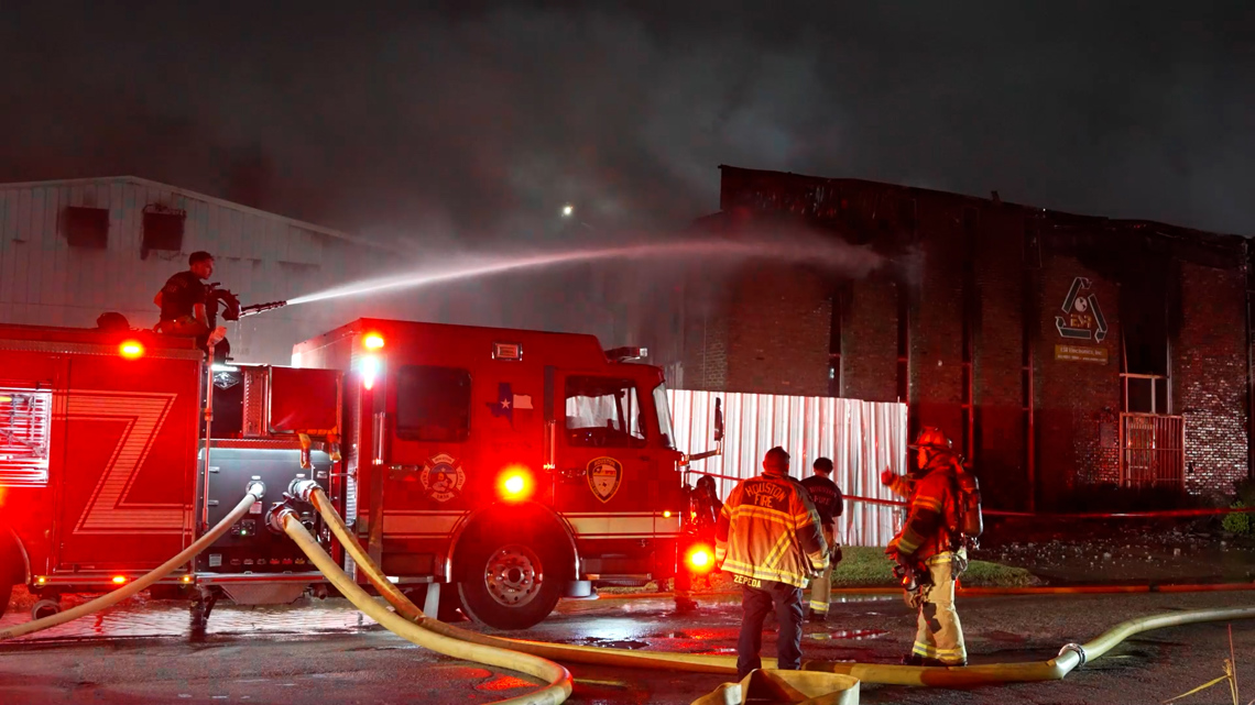 Crews battle large warehouse fire in southeast Houston
