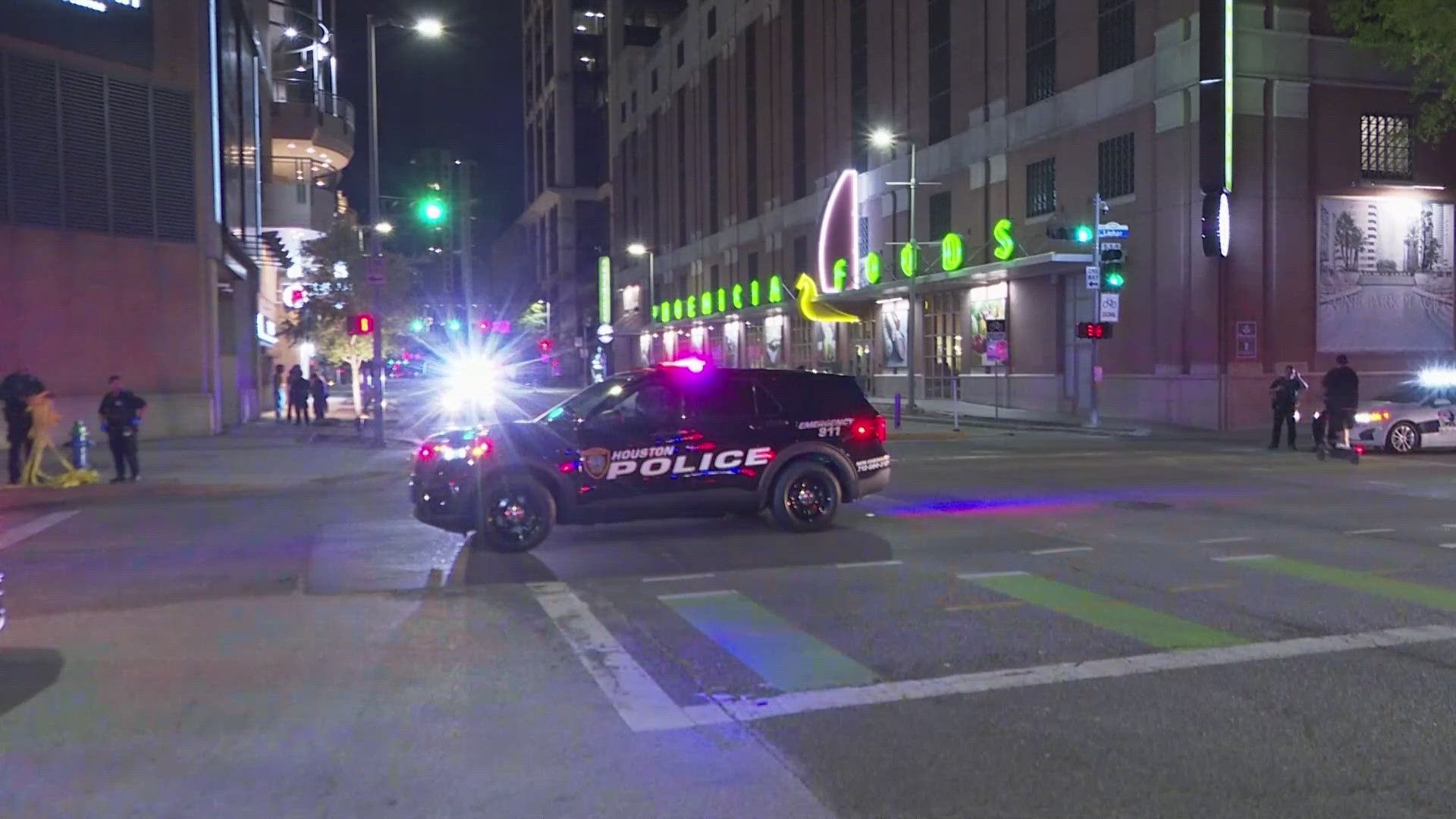 Argument between strangers leads to deadly shooting in downtown Houston ...