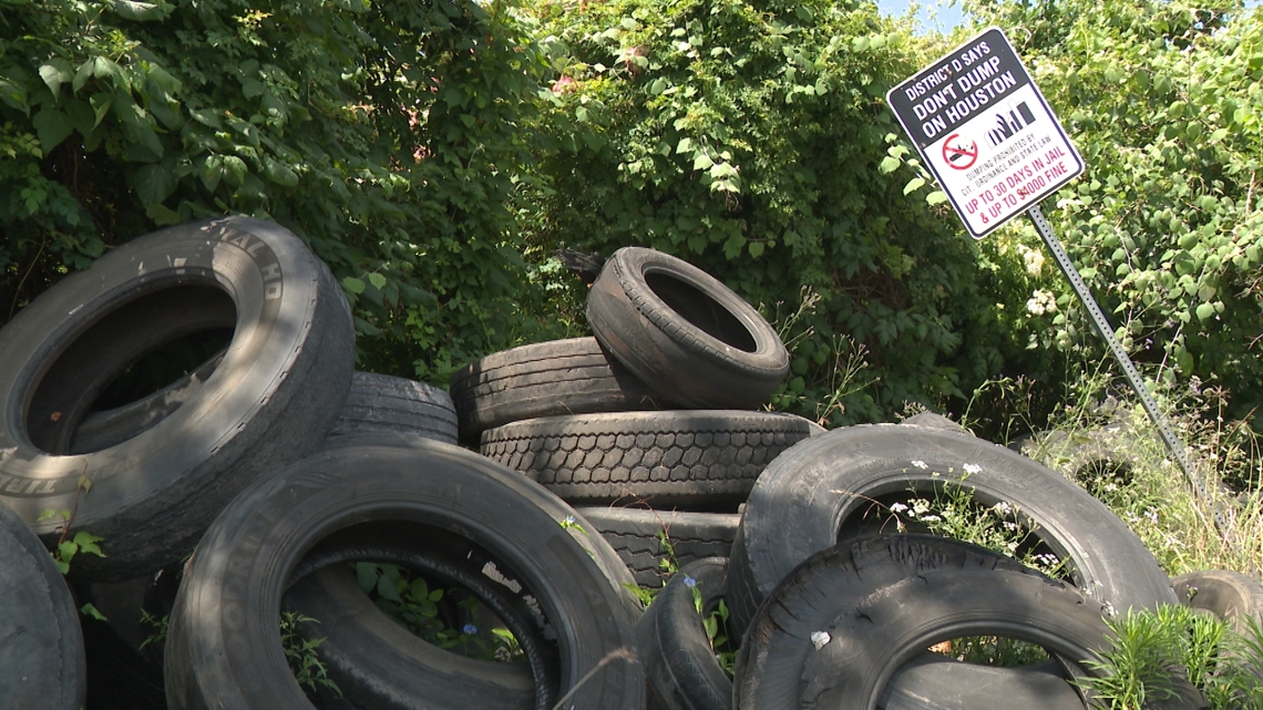 Residents fight illegal dumping in Sunnyside | khou.com