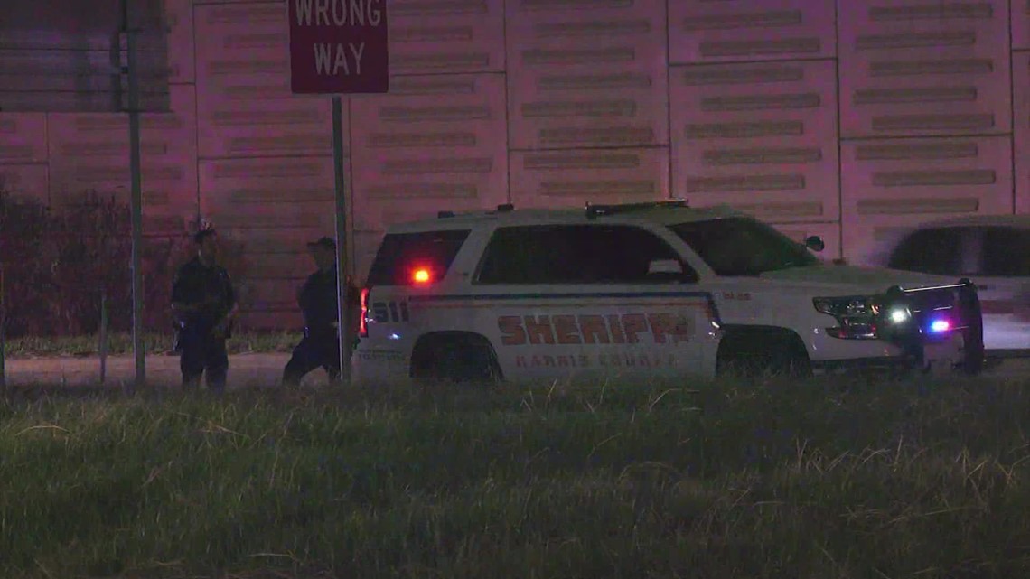 HCSO: Suspect taken into custody after running away from deputies still ...