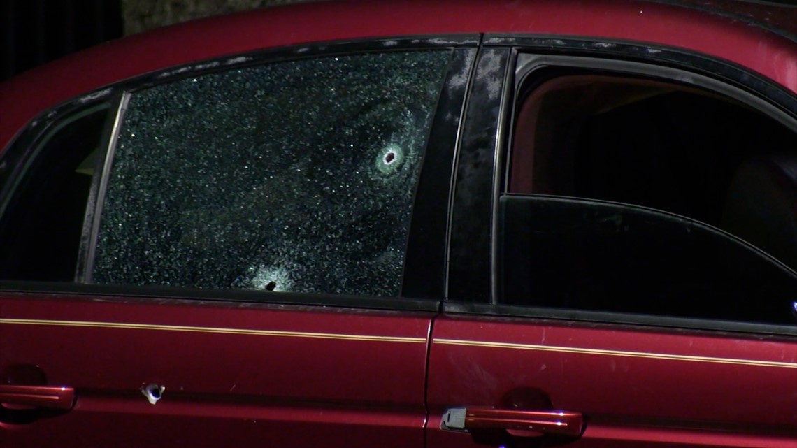 Penembakan di Houston: Wanita ditembak di kepala di tempat parkir hotel