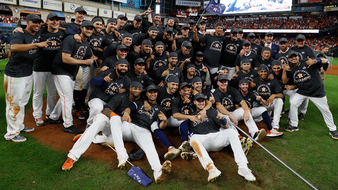 Astros finalize World Series roster with one change